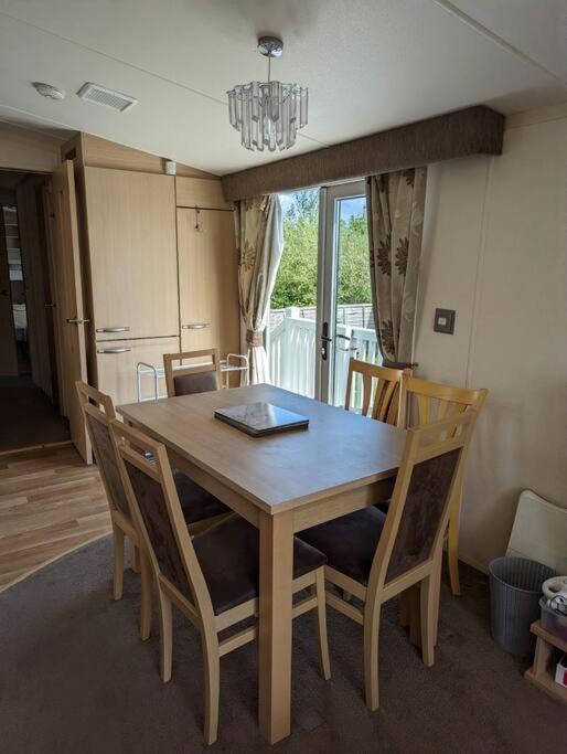 6 Berth Holiday Home On Ocean Edge Near Morecambe Heysham Extérieur photo